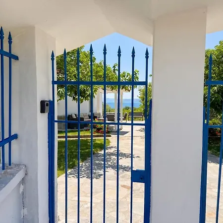 Potidea Seashell Garden House 70m From Garden And Private Parking * Nea Poteidaia